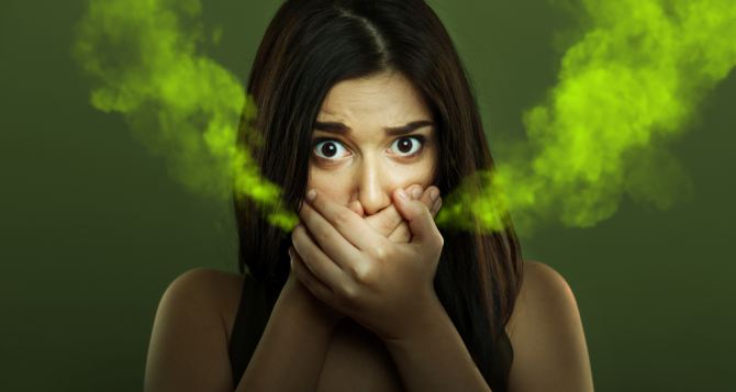 Как «пахнут» болезни: больной желудок, рак и диабет можно определить по запаху