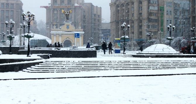 Мороз и снег: в Украине по настоящему зимняя погода