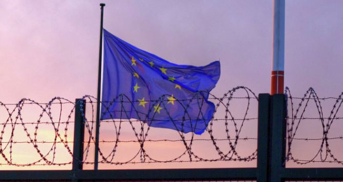 В Европе начал действовать «новый Шенген»: выехать и заехать станет труднее