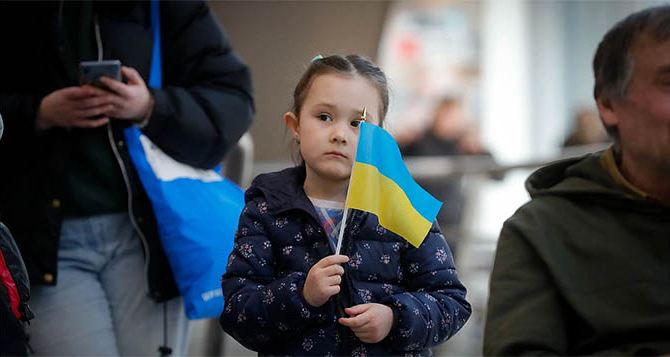 ООН для украинцев в Чехии переведет 82 млн долларов