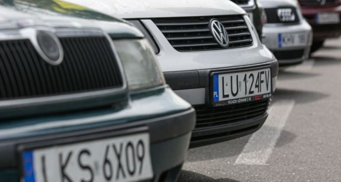 Украинцы придумали, как сэкономить на автомобиле в Германии