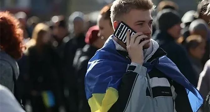 Cвободный роуминг с ЕС уже близко: цены на звонки в Европу для украинцев снизятся