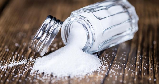 Многие украинцы обладают повышенной чувствительностью к соли: кому стоит контролировать ее употребление