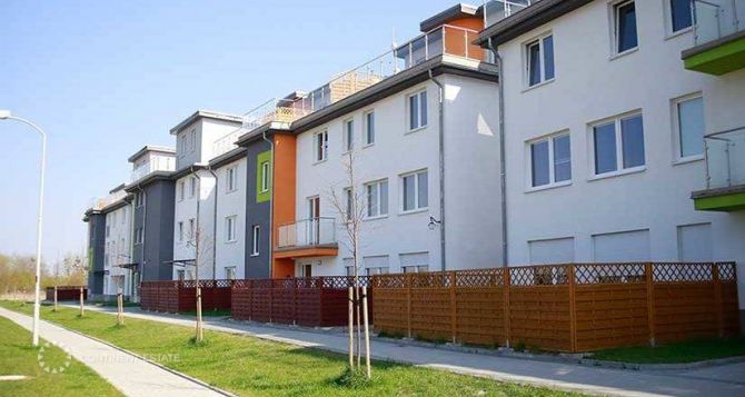 Украинцы активно вкладывают в недвижимость в Польше: сколько квартир приобрели в 2022 году