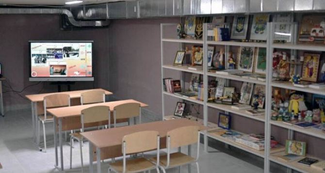 В школах Харькова ремонтируют укрытия для оффлайн обучения