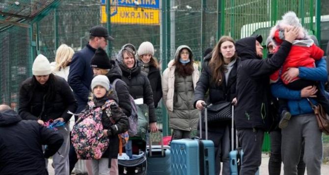 Сколько украинских беженцев вернется домой? Цифры, которые называли ранее не соответствуют действительности