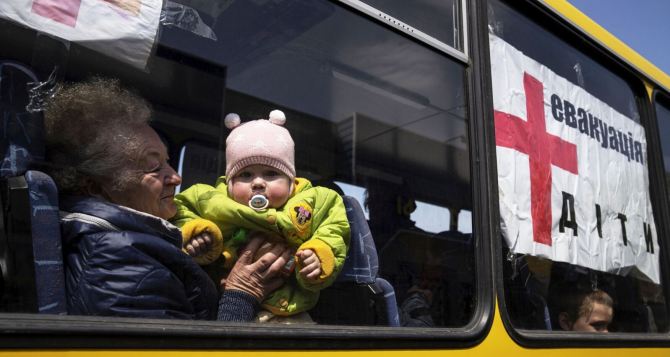 В Донецкой области объявлена срочная принудительная эвакуация детей