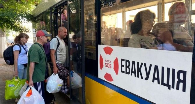Как эвакуироваться из Харьковской области и получить помощь: инструкция от властей