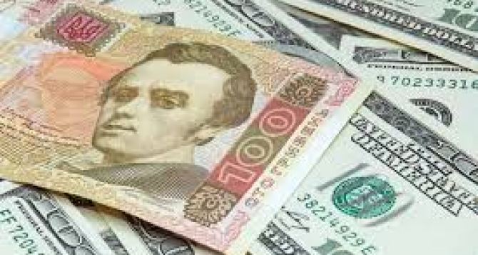 Пенсионному фонду Украины не хватает денег на выплаты. Кабмин срочно увеличивает бюджет