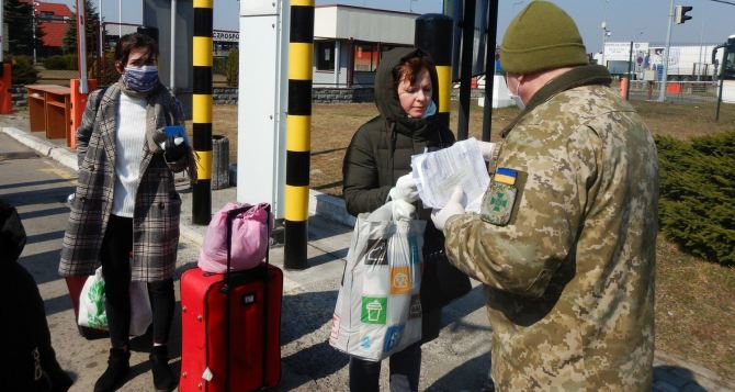Сегодня не так просто выехать из страны: на границе с Украиной снова очереди