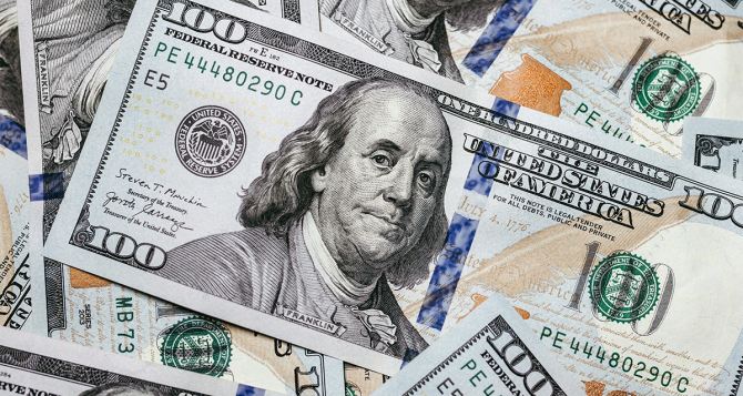 Курс валют на 19 октября: доллар и евро «кошмарит»