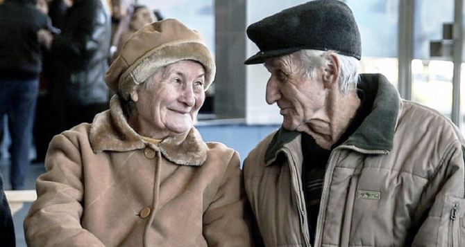 Пожилые украинцы могут получить приличную прибавку к пенсии: нужно соответствовать четырем критериям