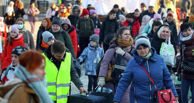 Где искать «Наших»: более 4 млн украинцев получили убежище в ЕС