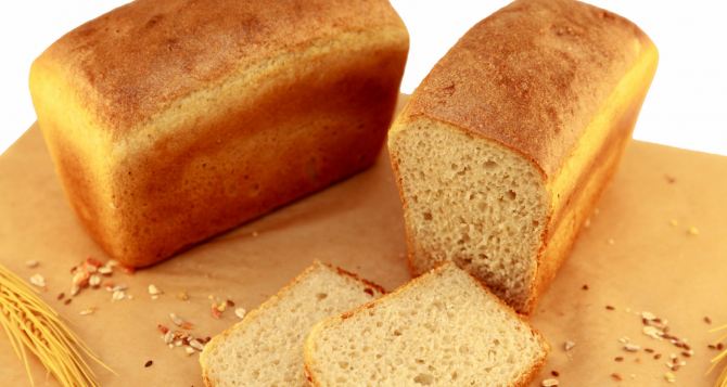 Не все хозяйки это знают: как сохранить мягкость хлеба