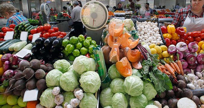 В Украине обновили цены на популярный овощ из борщевого набора: сколько он теперь стоит