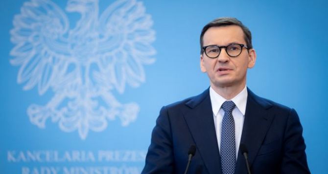 Польша будет требовать от ЕС отмены безвиза для Украины