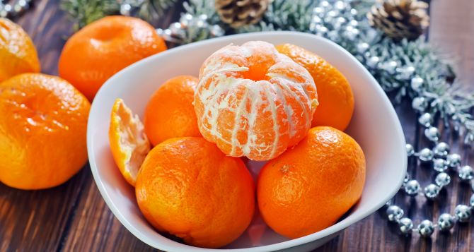 Секретный лайфхак с мандаринами: кислые фрукты станут сладкими за 30 секунд