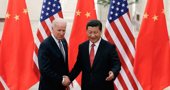 Си Цзиньпин предложил Байдену мирное сосуществование КНР и США