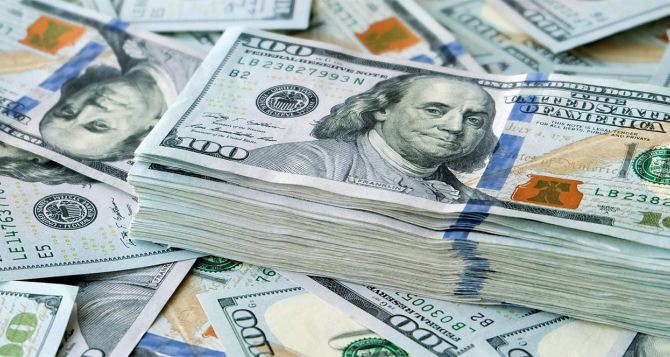 Сколько стоит доллар сегодня: Курс валют на 7 января 2024 года