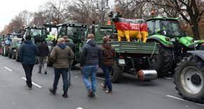 Какие проблемы возникнут  завтра в Германии из-за протестов фермеров