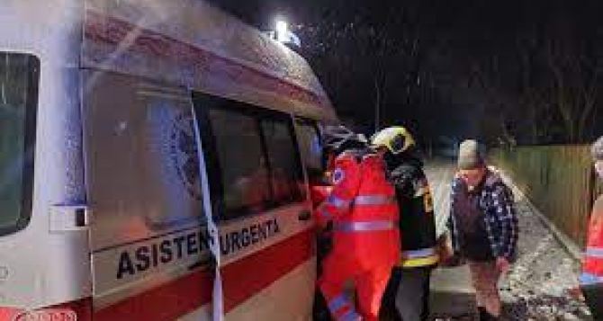 Из-за нехватки машин скорой помощи, поляков учат  самостоятельно оказывать первую помощь