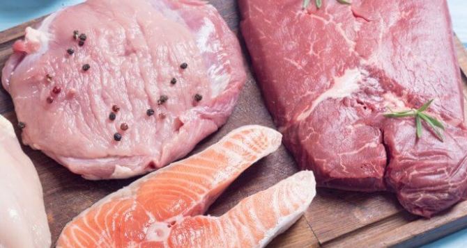 В Украине снизилась цена на мясо и рыбу: В каких супермаркетах лучшая цена?