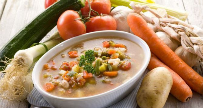 Суп без мяса тоже дорого: В Украине продолжают дорожать овощи