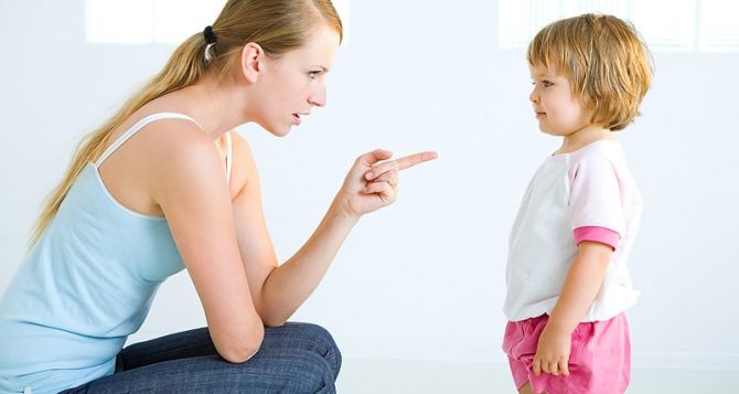 Пять распространенных ошибок, которые допускают родители по отношению к своим детям