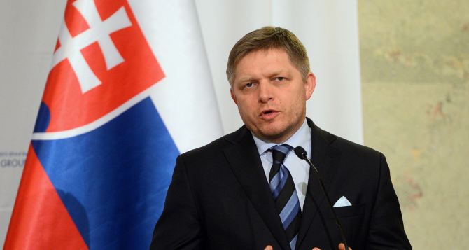 Премьер-министр Словакии в Киев не приедет, предпочитает Ужгород. В среду там встречается со Шмыгалем