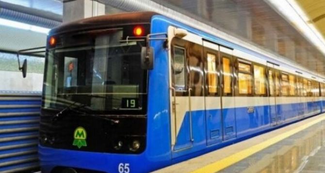 В Киевском метро появится 10 новых вагонов.