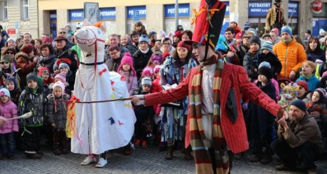 Украинцы в Праге 10 февраля могут попасть на большой карнавал чешской Масленицы