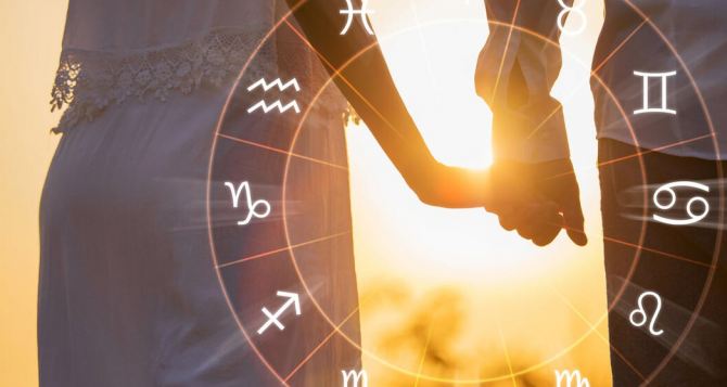 Пять знаков Зодиака ожидают в феврале 2024 года приятные изменения в личной жизни — но эти предсказания только для женщин