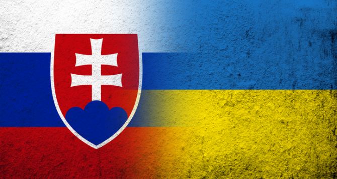 Украина получила очередной груз гуманитарной помощи из Словакии