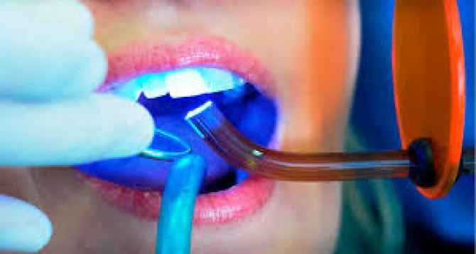 Зубной вопрос. Немецкие стоматологи против постановления Европейского союза о запрете использовать пломбы для зубов, содержащие ртуть.