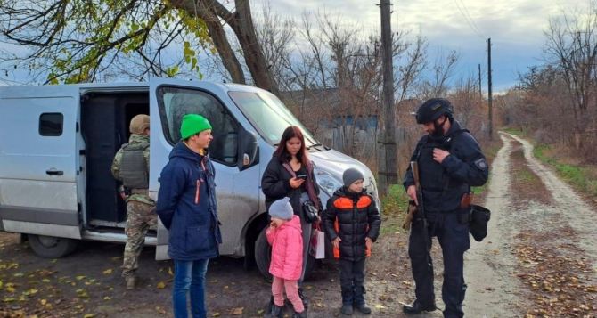Принято решение о принудительной эвакуации детей из двух населенных пунктов Харьковщины