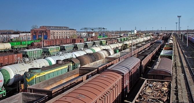 Железная дорога Молдовы просит Украину отправлять часть грузов через Приднестровье