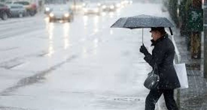 В начале недели в Украине дожди и мокрый снег. Точный прогноз погоды