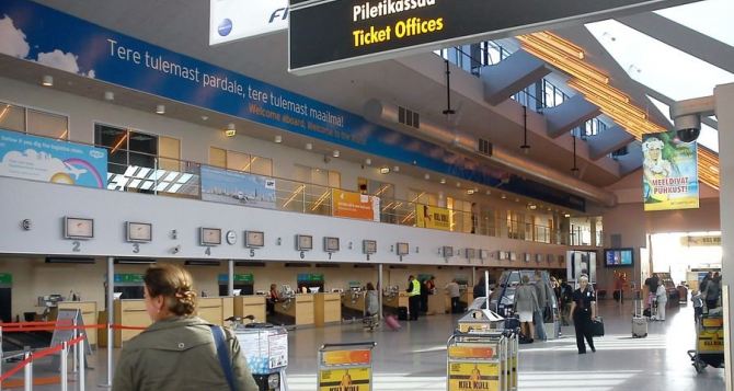 Таллиннский аэропорт упростил проход контроля пассажиров. Как это работает?