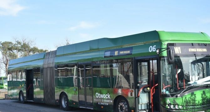 Украинцы смогут воспользоваться бесплатным экспресс-автобусом в Варшаву