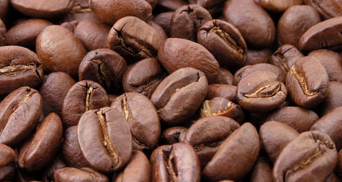 В пору запастись кофе: С прилавков не пропадет, но в цене существенно прибавит