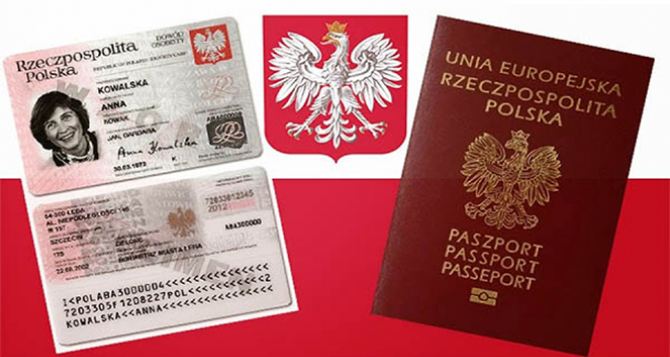 За задержку выдачи вида на жительство(Карты Побыту) в Польше, иностранец подал в суд и выиграл дело