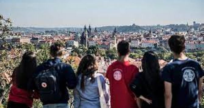 Где в Чехии можно найти подработку украинским студентам и школьникам