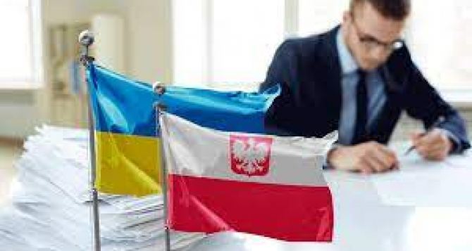 Польша  вынуждена считаться с украинским фактором в экономике страны. Каждый 10-й открытый бизнес в прошлом году-украинский