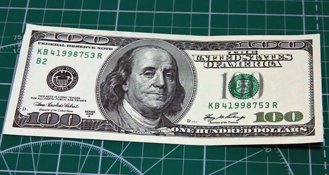 Доллар снова идет на новый рекорд: курс валют на 10 мая 2024 года