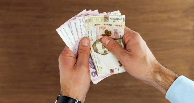 Заплатите 11900 гривен за незнание государственного языка: штрафы могут достигать разных сумм