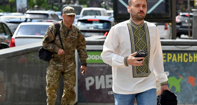 Некоторым украинским мужчинам могут дать на год «бронь» от мобилизации