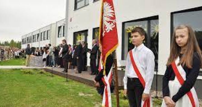 Польша ожидает увеличения количества украинских школьников