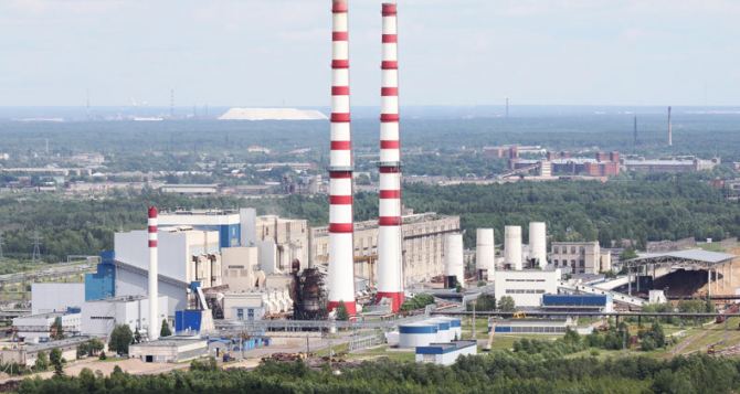 Горячие споры эстонских политиков по поводу передачи Украине блоков Нарвской электростанции