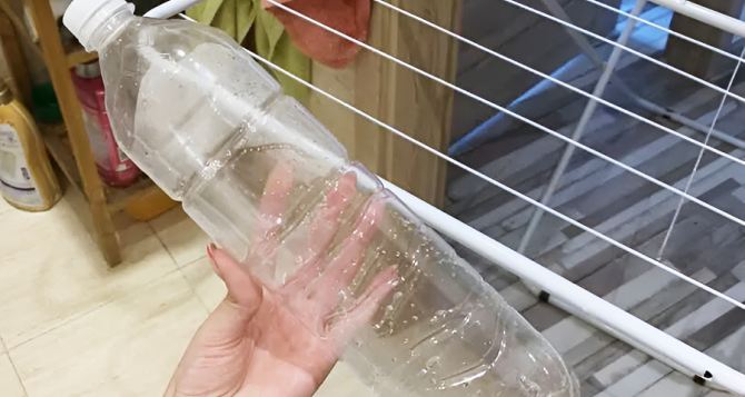 Сушу белье пластиковыми бутылками — высыхает в мгновение ока