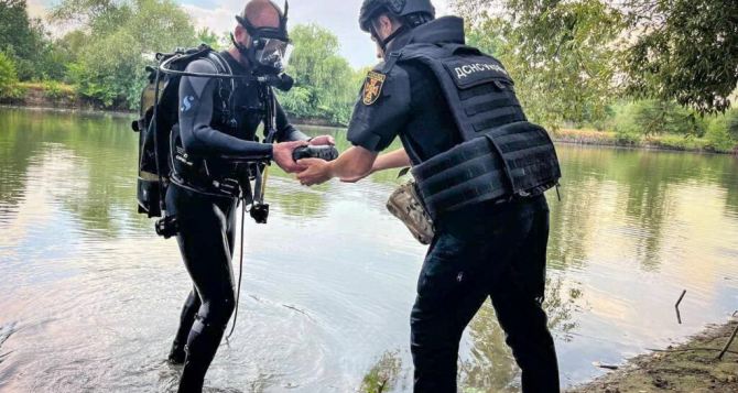 Неожиданная находка, на берегу реки Дунай: найдены артснаряды времен Второй мировой войны